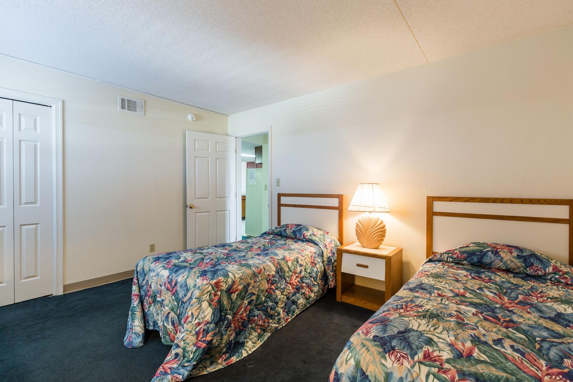 Ocean Towers Resort Atlantic Beach ภายนอก รูปภาพ